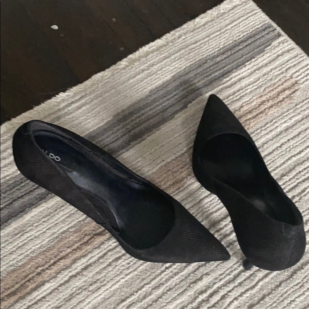 Black pumps - Picture 5 of 6